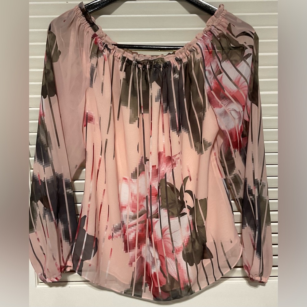 White House Black Market Off-the-Shoulder Floral Blouse - Size Small